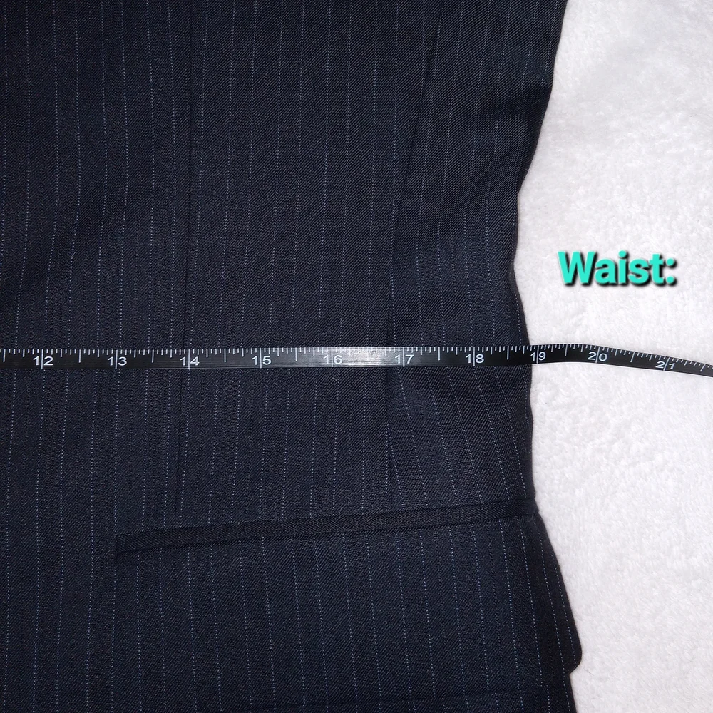 Jos A Bank Black 100% Wool Pinstriped Full Suit Set Blazer Size 38S Pants 32x28 - Picture 8 of 15